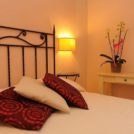 Cerchio Alloggio per agriturismo *